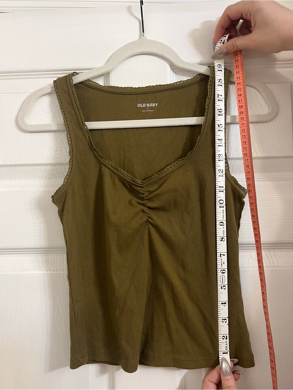 Old Navy Olive Ribbed V-Neck Tank - Picture 4 of 4